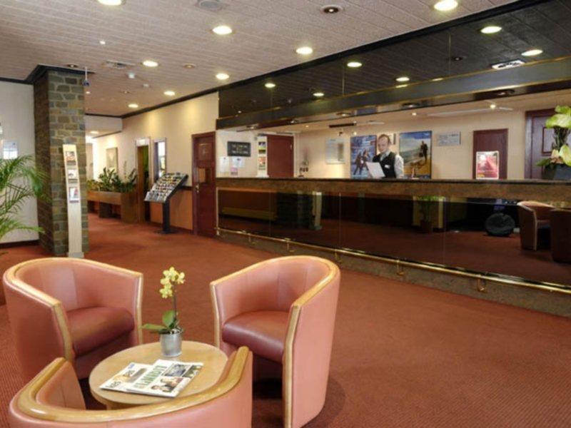 Pentahotel Hotel 4*